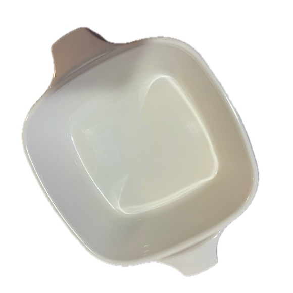 Corning ware P-41-B 12oz. made in USA White Dishes with Blue Cornflower (4) - Picture 4 of 10